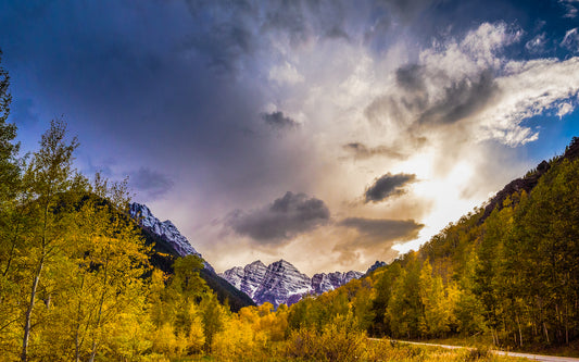 Snow dusted Mountains | Aspen